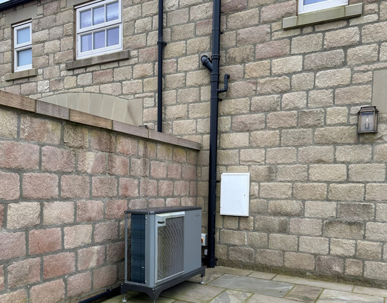 Selling house with a heat pump