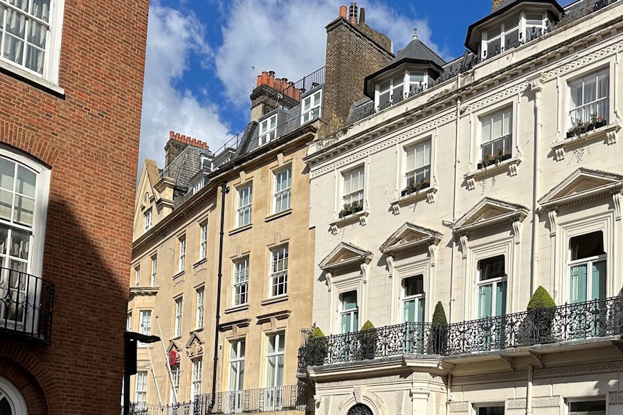 Alternatives to an estate agent