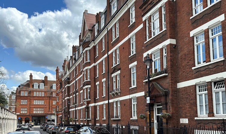 Selling a Peabody flat in London