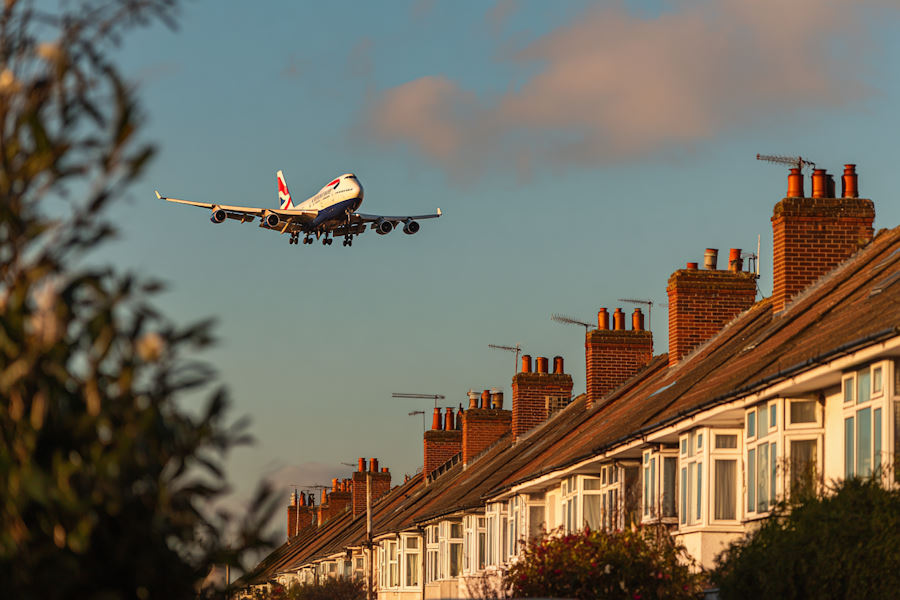 Selling a house near an airport